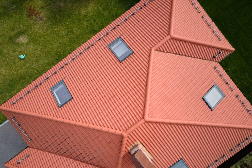 Easy Ways to Tell Something Is Wrong with Your Roof