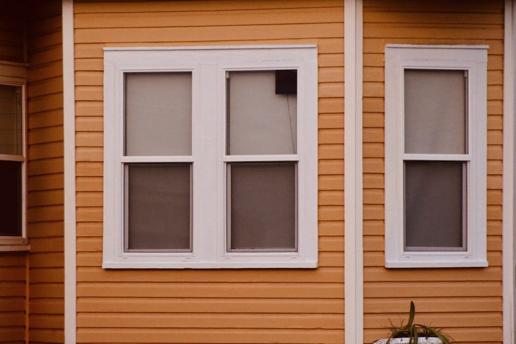 How the Summer Heat Affects Your Home's Siding