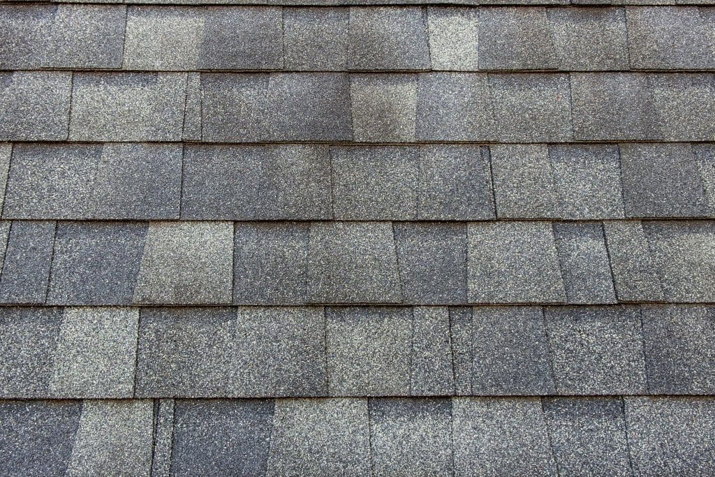 A Beginners Guide to Shingle Replacement