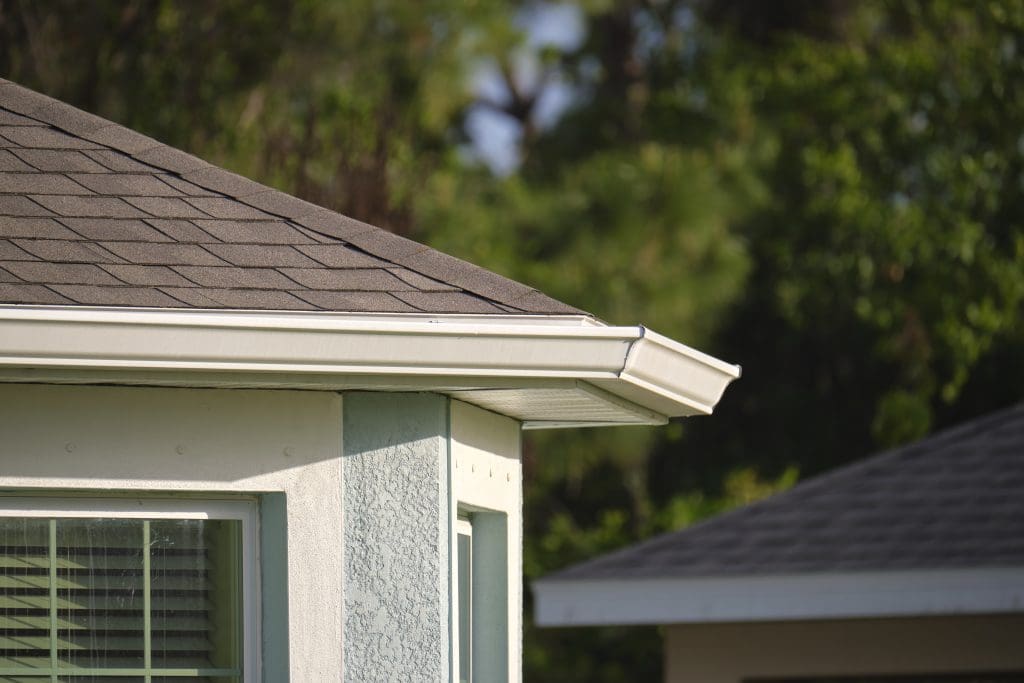 Summer Gutter Maintenance Tips for Martinsburg Residents