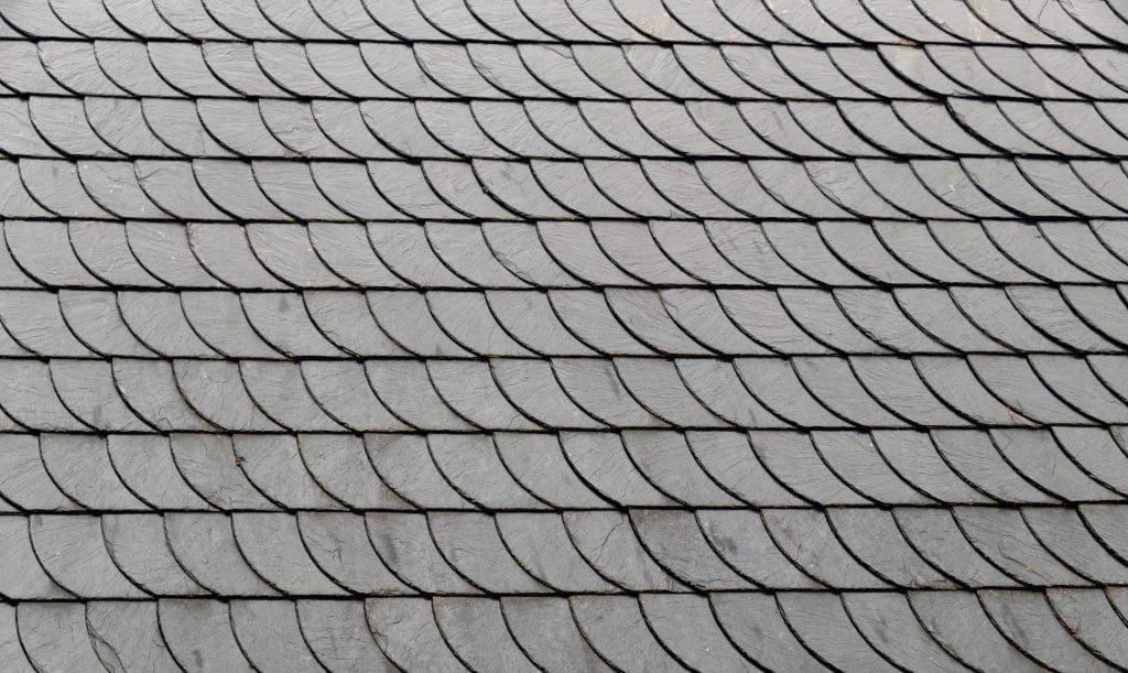 A Beginners Guide to Shingle Replacement